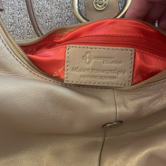 Michael Rome Designs Gold Shoulder Bag - Picture 3 of 7